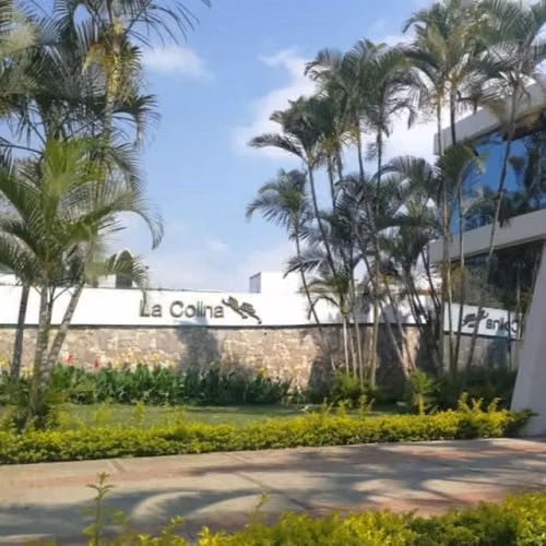 Mausoleo en Venta Camposanto La Colina Zona 12 Ciudad - Imagen 10
