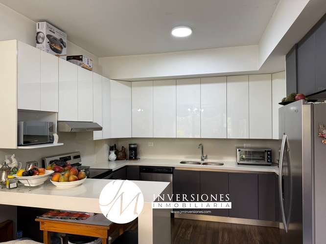 Apartamento en Venta zona 10 - Imagen 5