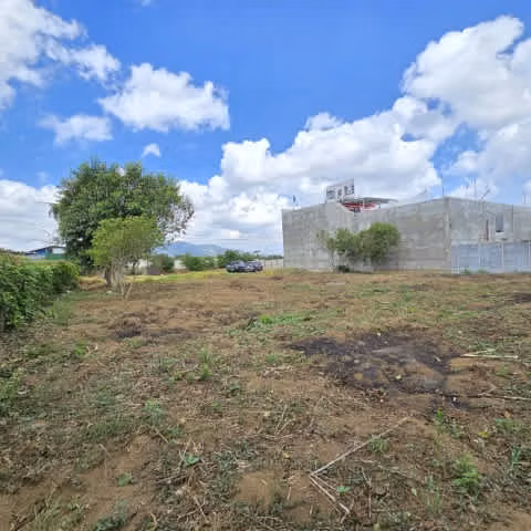 Terreno Comercial en Renta Santiago Sacatepéquez
