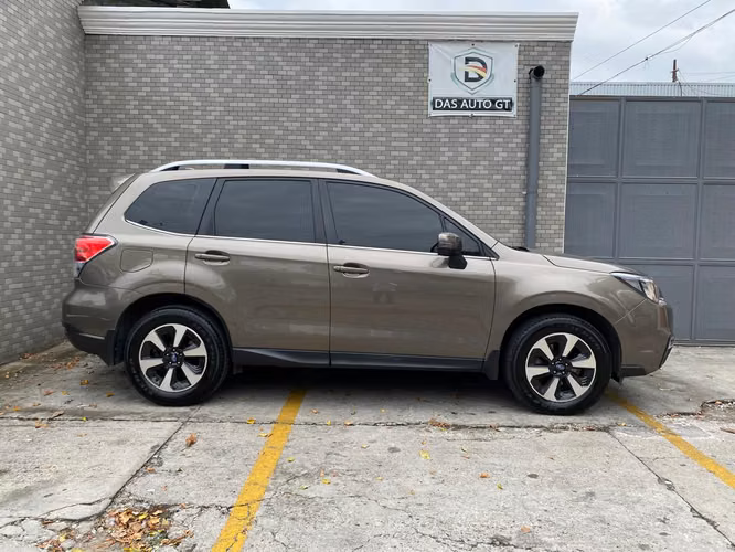 Subaru Forester 4x4 Automática de Agencia Modelo 2017