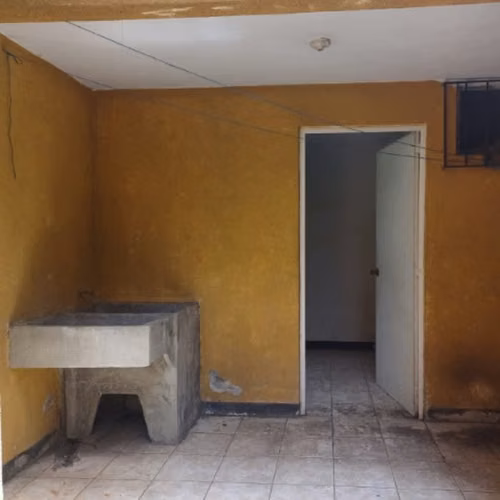 Casa en Venta Altos de Fuentes del Valle San M. Petapa
