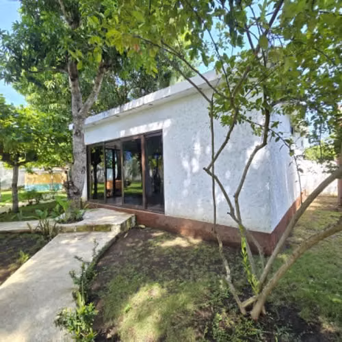 Chalet Amueblado en Venta Carretera a Monterrico
