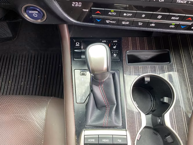 Lexus RX450HL Hybrid 4X4 Automática de Agencia Modelo 2022