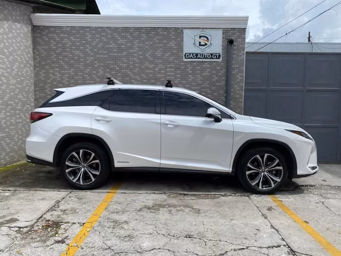 Lexus RX450HL Hybrid 4X4 Automática de Agencia Modelo 2022