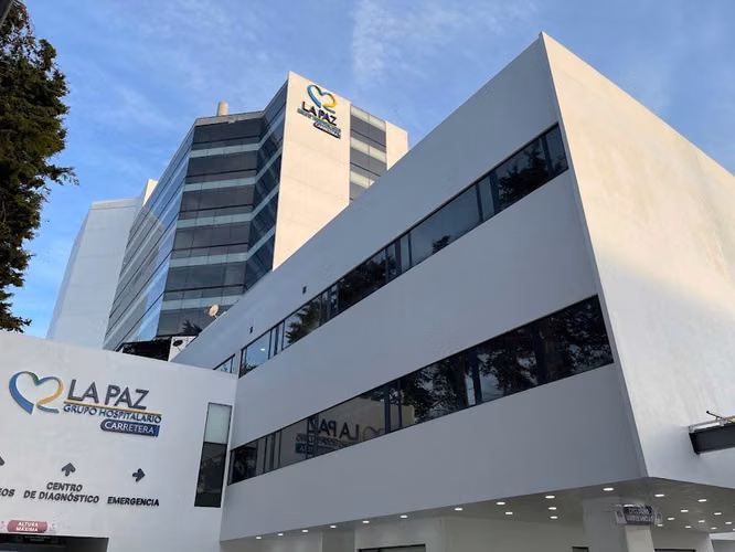 ALQUILER DE CLINICA MEDICA EN EDIFICIO LA PAZ CAES KM 22