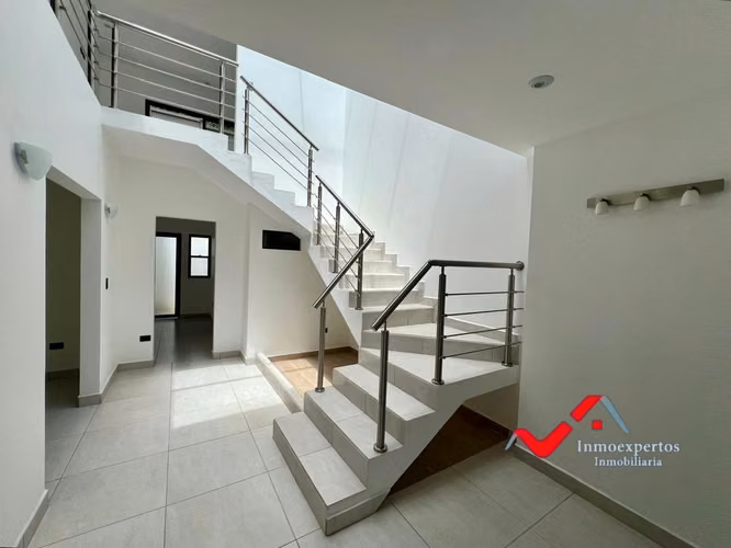 CASA EN VENTA CARRETERA CRISTO REY PIEDRA PARADA, ZONA 16 - Imagen 4