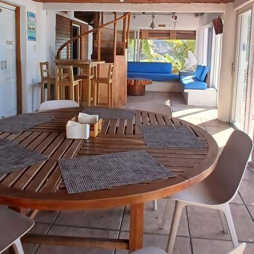 VENDO PROPIEDAD TERRENO GRANDE ORILLA DE PLAYA MONTERRICO