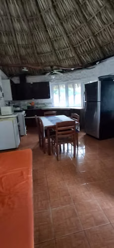 VENTA CASA EN MONTERRICO CERCA DE LA PLAYA