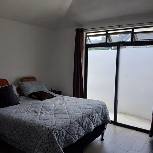 Casa en Villas El Renacer, Carret hacia San Jose Pinula