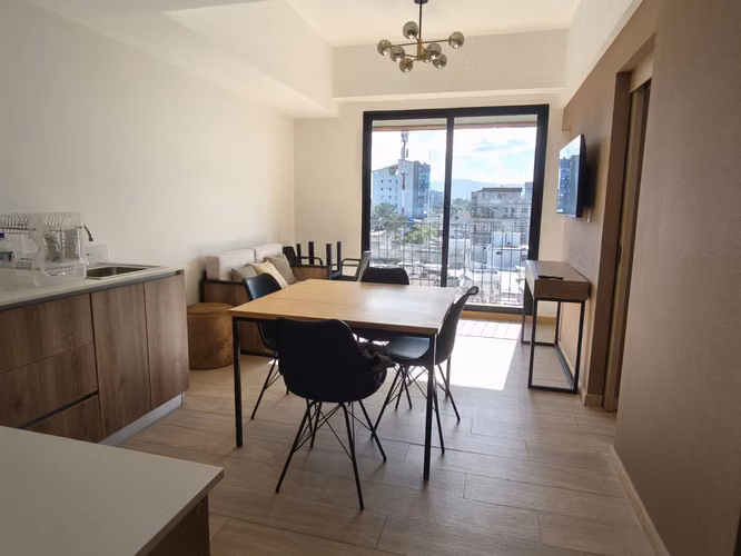 ENTA APARTAMENTO EN EDIFICIO MERAKI ZONA 10(AMUEBLADO, IDEAL PARA INVERSION - Imagen 3