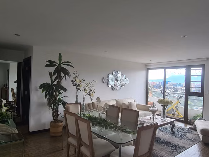PENTHOUSE en Zona 15 con Vista a los Volcanes en TORRE 360 - Imagen 4