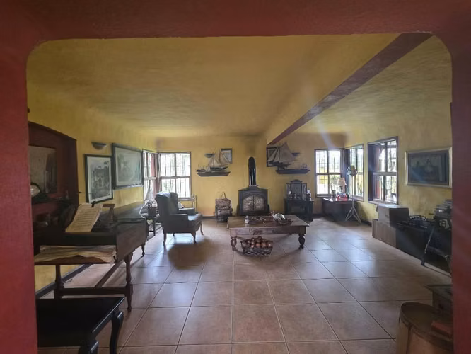 Z.6 DE MIXCO, BULEVAR YUMAR PRECIOSA CASA COLONIAL 3,116V² TERRENO 352.91M² CONSTRUCCIÓN Q3,600,000 - Imagen 14