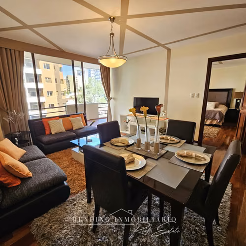 Alquiler de Apartamento Edificio Casa Rialto Zona 14 con un Dormitorio y 2 Parqueos
