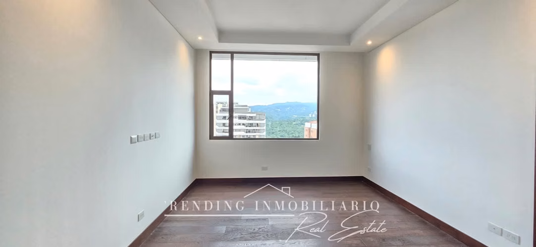 Venta de Apartamento con Acabados de Lujo Edificio Echo Zona 14 con 3 Habitaciones - Imagen 11