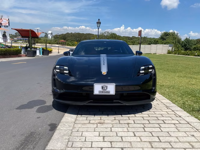 Porsche Taycan Eléctrico Importado Modelo 2022