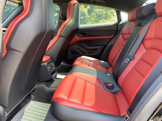 Porsche Taycan Eléctrico Importado Modelo 2022