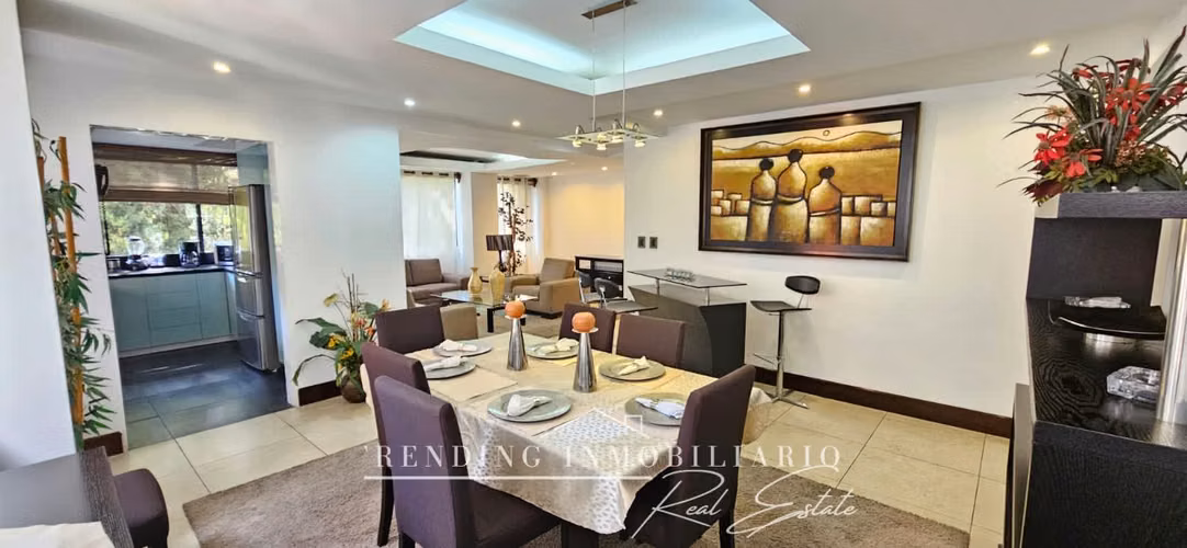 Venta de Apartamento Edificio Morada del Acueducto Zona 10 con 3 Dormitorios