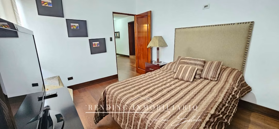 Alquiler de Apartamento Amueblado Edificio Morada del Acueducto Zona 10 con 3 Dormitorios - Imagen 12