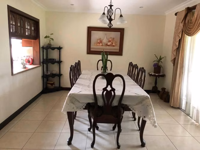 VENTA CASA SAN CRISTÓBAL B1.