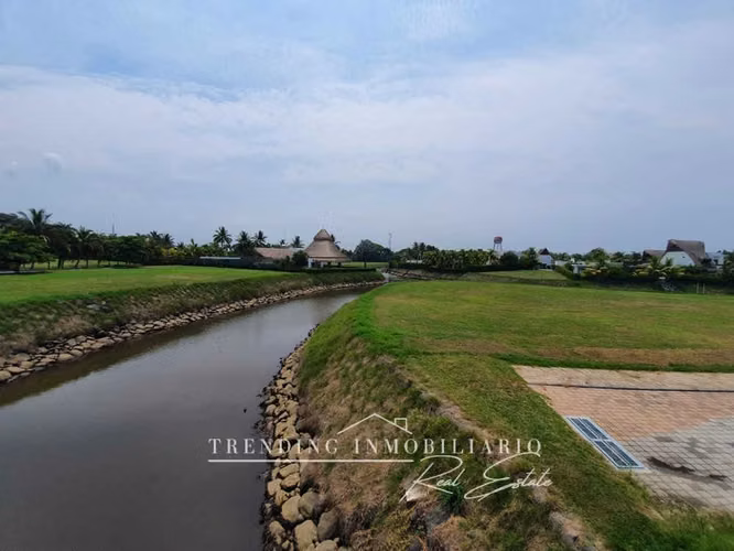 Venta de Terreno Condominio de Lujo Pérgolas del Mar Iztapa con 1119.02 v²