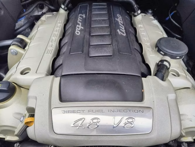 2008 PORSCHE CAYENNE TURBO 4.8L V8 DE AGENCIA