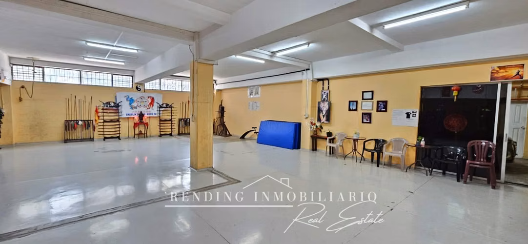 Venta de Edificio con Acabados de Lujo Zona 1 con 965 m² de Construcción y 10 Parqueos