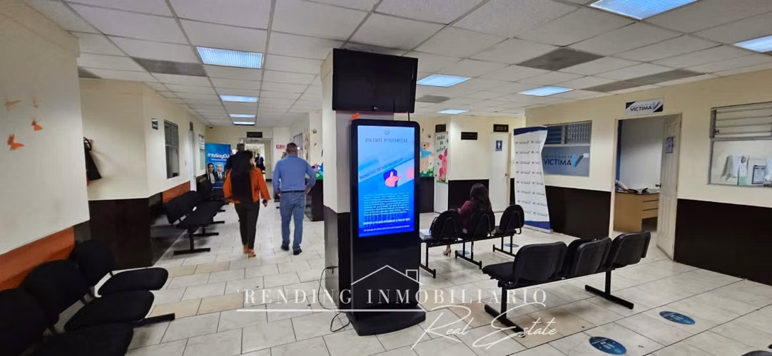 Propiedad de 3,488 m² en Venta Diagonal 6 Zona 10 con 98 Parqueos para Inversionistas