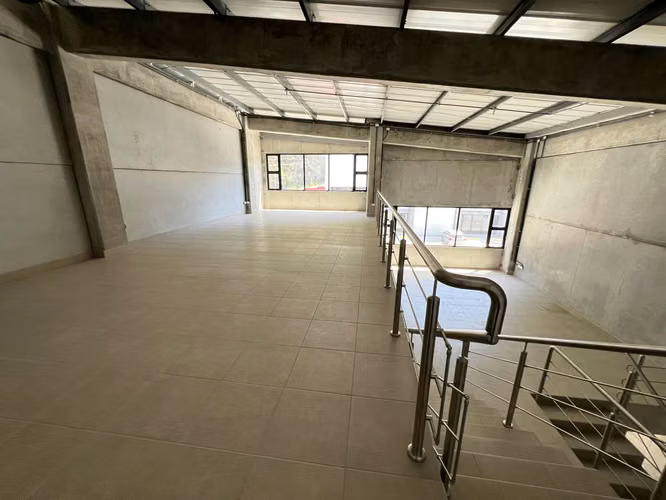 BODEGA EN RENTA UBICADA EN OFIBODEGAS BOUGANNVILIAS CALZADA LA PAZ, ZONA 18