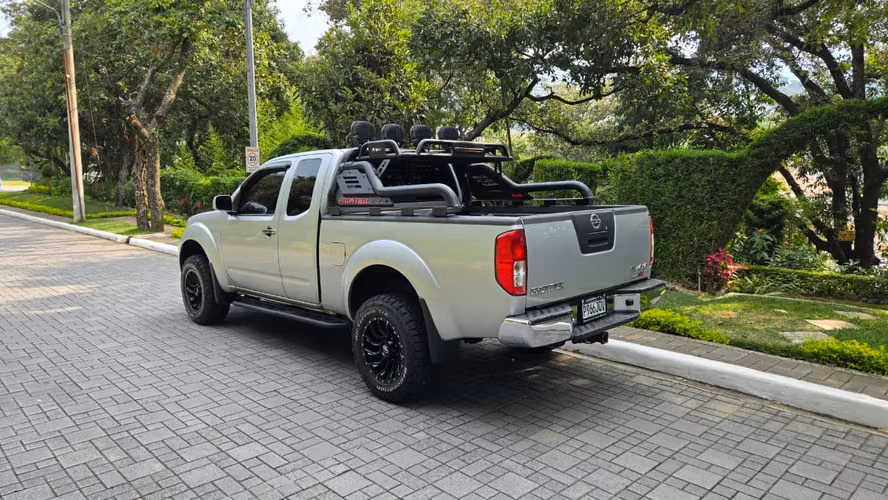 NISSAN FRONTIER 2012 4x4