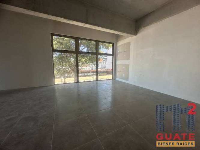 Alquilo Oficina en Zona 09 - Imagen 3