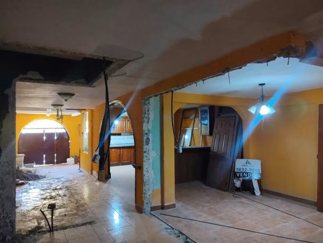 Vendo Casa en Res. el Tabacal zona 1 de Villa Nueva