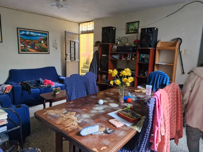 VENDO Edificio Pequeño 5 Apartamentos