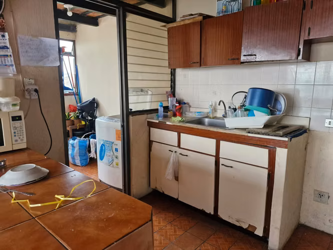 VENDO Edificio Pequeño 5 Apartamentos