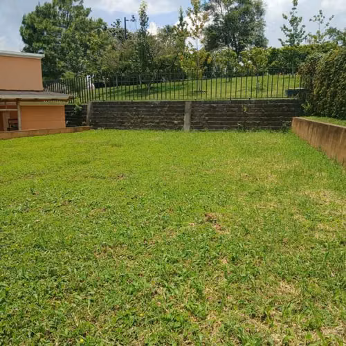TERRENO EN VENTA EN SAN MARTIN DE ALLENDE - CES