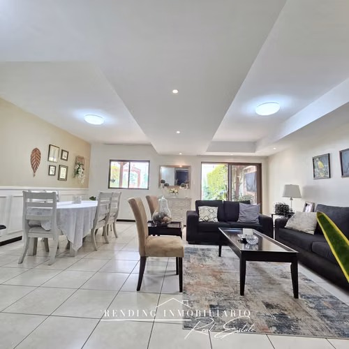 House for sale in zone 16 Vistas de San Isidro with 3 bedrooms + 3 parking spaces