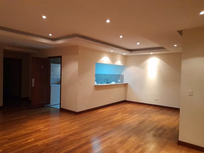 Venta de apartamento en Mirafiori | Zona 10 de 2 habitaciones - Imagen 3