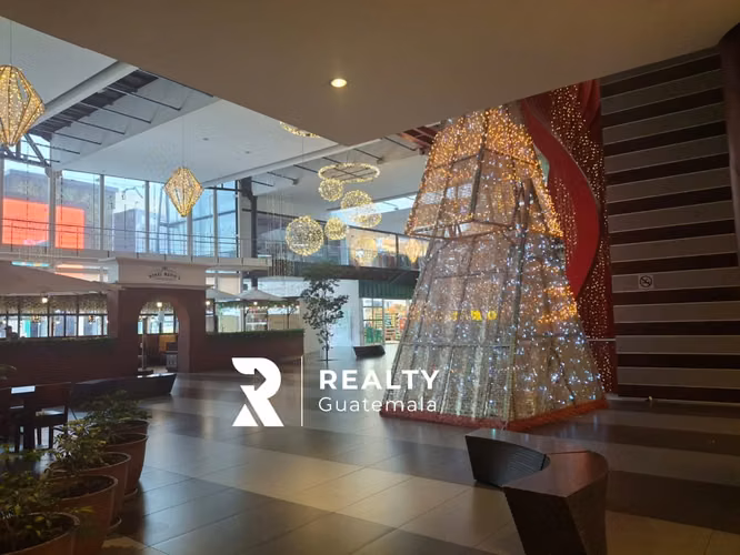 Local Comercial en Venta – Zona 10, Design Center (Cód. 1030)