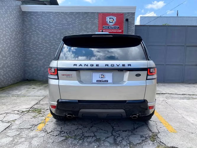 Land Rover Range Rover Sport HSE SDV8 de Agencia Modelo 2017
