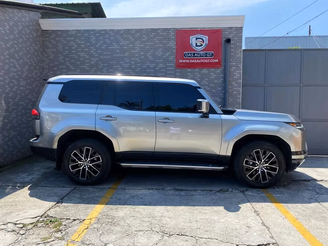 Lexus GX550 de Agencia Modelo 2025