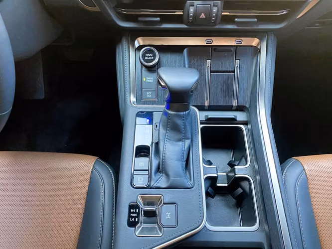 Lexus GX550 de Agencia Modelo 2025