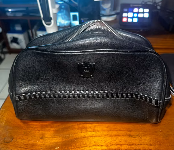  Neceser de cuero negro original Massimo Dutti 