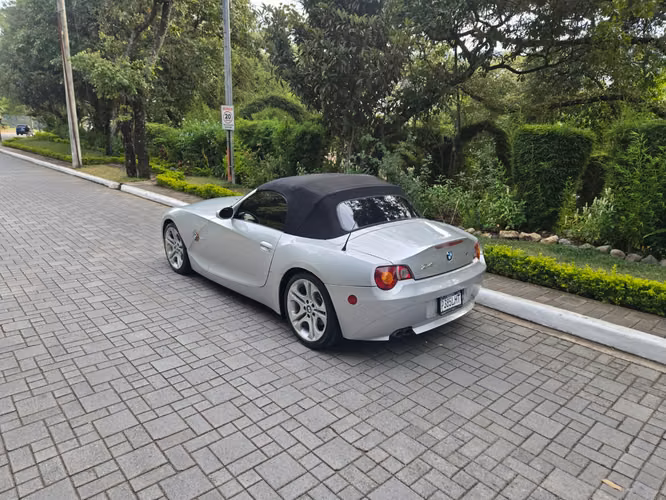 BMW Z4 3.0is 2004 - Imagen 3