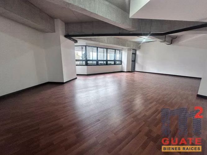 Oficina en Renta, Zona 04 (R10121)