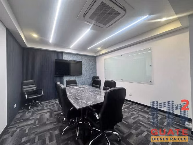 Oficina en Renta, Zona 04 (R10121)