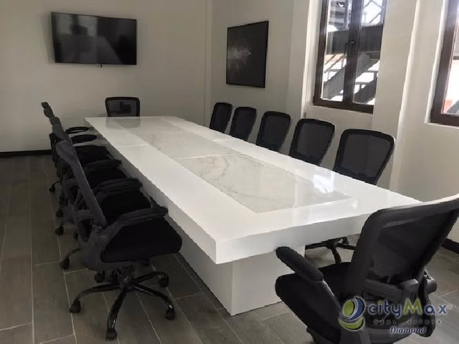 Oficina de 7.90m en Renta Distrito de Negocios Zona 16