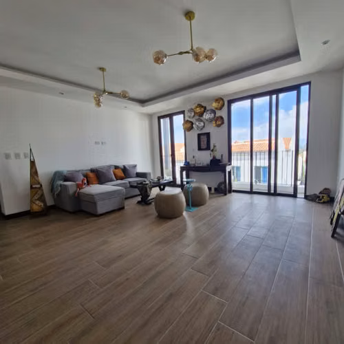 Apartamento amueblado en renta Lirios de Cayala Zona 16
