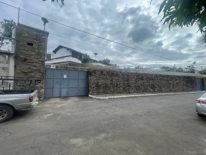 Casa en venta carretera al Mayan Golf Club Villa Nueva