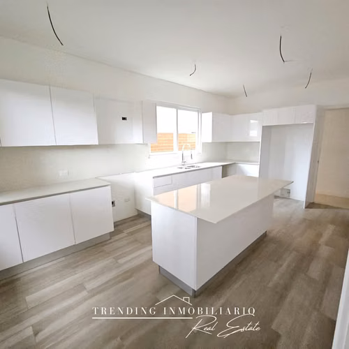 Casa en venta Carretera a El Salvador condominio Buena Fuente k16 de 4 habitaciones + 4 parqueos - Imagen 4