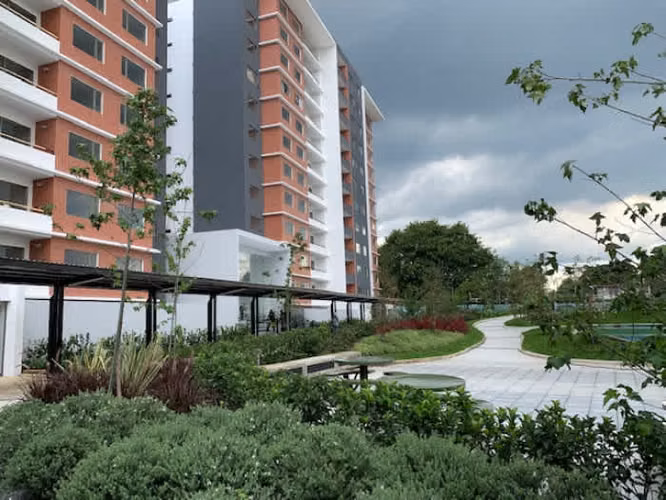 Apartamento en renta en Segheria zona 14 La Villa