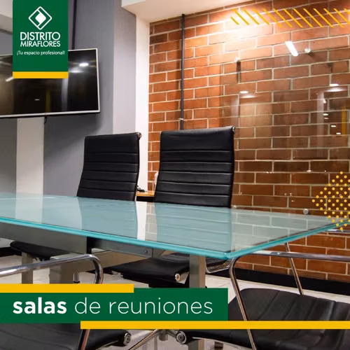 En Venta Oficina.  Edificio Distrito Miraflores zona 11